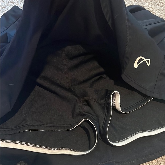 Athletic DNA Women's Black Athletic Skort - Picture 3 of 4
